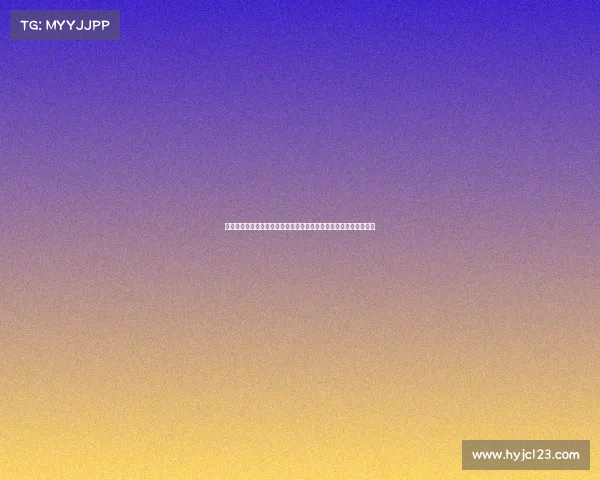 英媒报道费迪南德赞卢克肖在曼联地位重要呼吁他证明自己核心价值